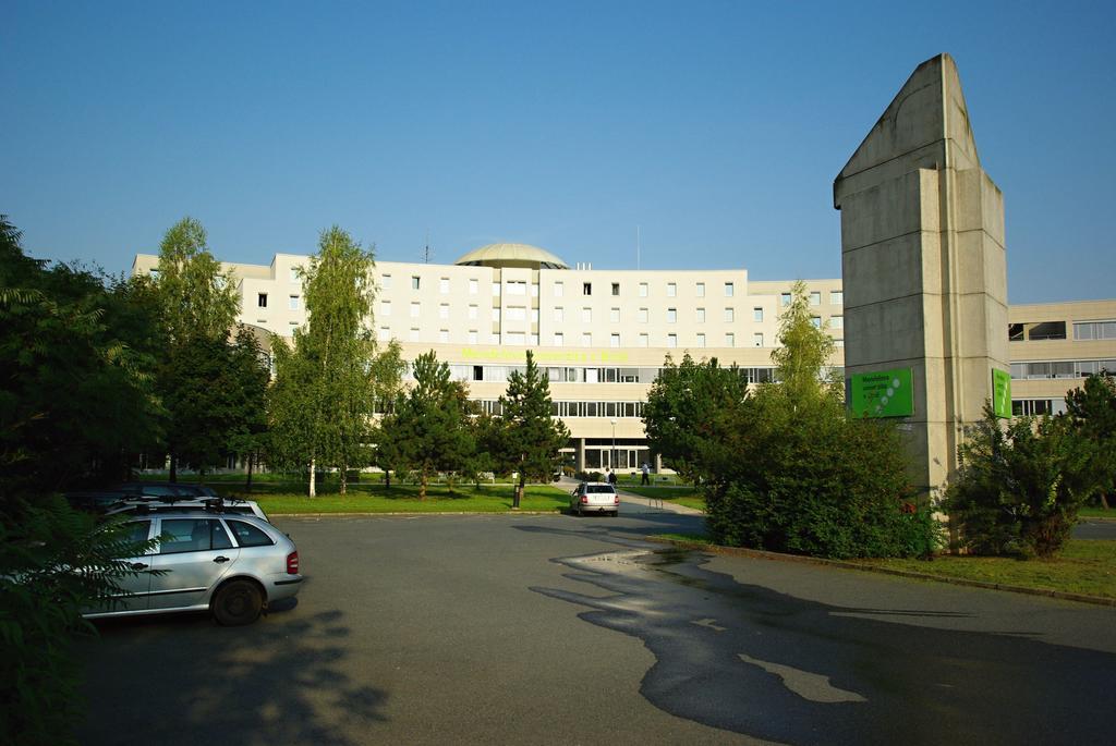 Hotel Kolej Akademie Brno Zewnętrze zdjęcie