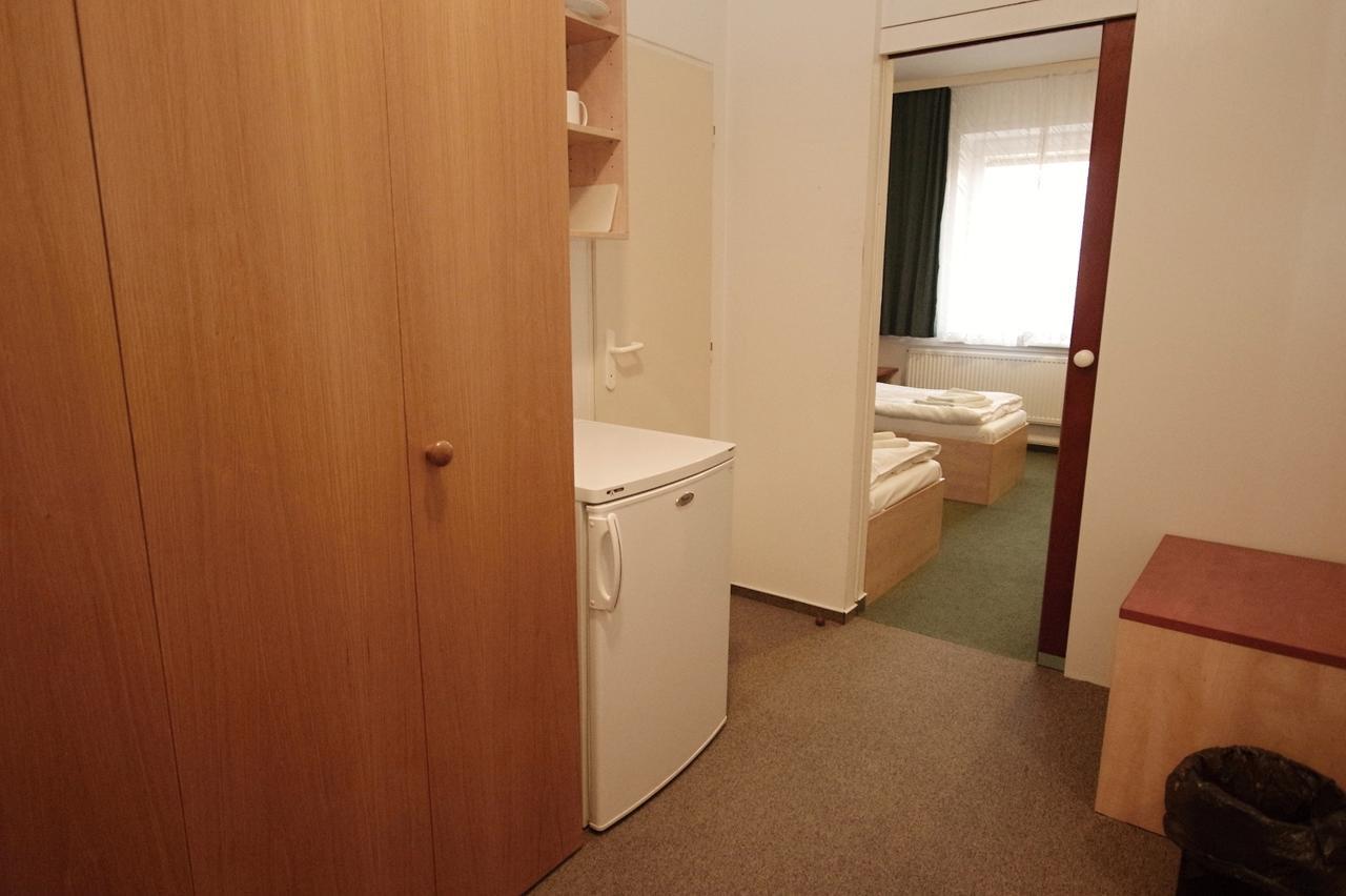 Hotel Kolej Akademie Brno Zewnętrze zdjęcie