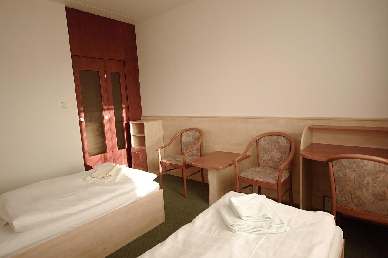 Hotel Kolej Akademie Brno Zewnętrze zdjęcie